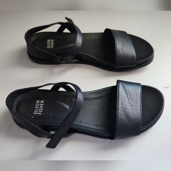 NWOT Eileen Fisher Black Leather Sandals Size 7 - Picture 3 of 5